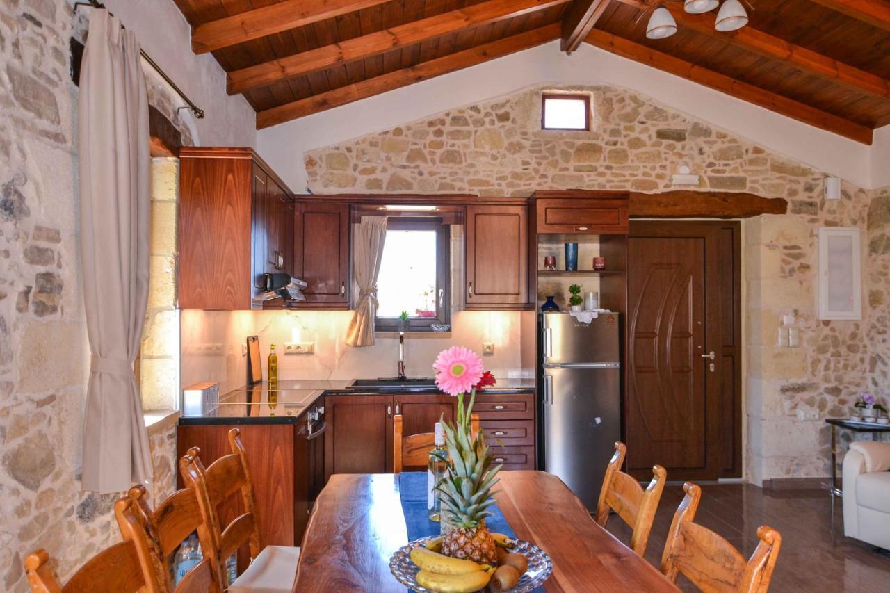Villa Anastasia Luxe With Top Wifi, Bbq & Amazing Views Kissamos Luaran gambar